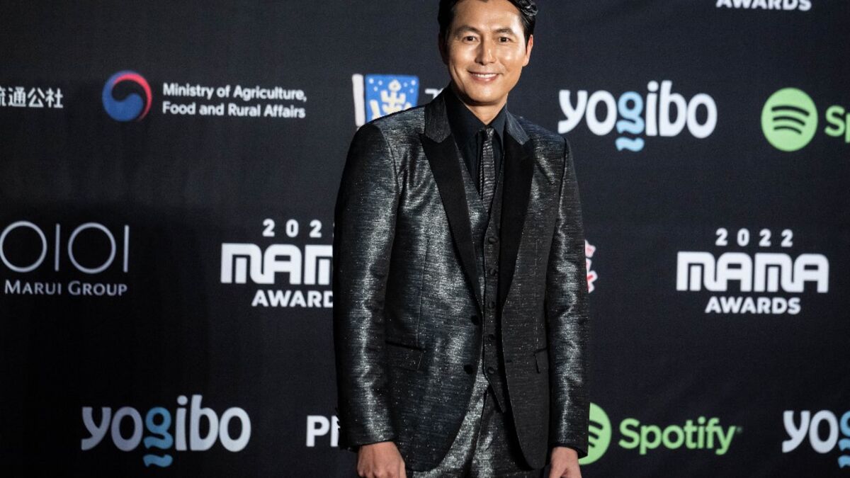 L’acteur coréen Jung Woo-sung s’excuse en direct pour avoir eu un enfant hors mariage