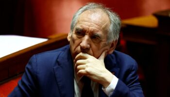 L'annonce du gouvernement de Bayrou envisagée ce lundi