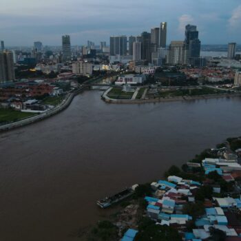 Le Cambodge se rêve en pays riche, avec un lourd prix à payer pour les plus pauvres