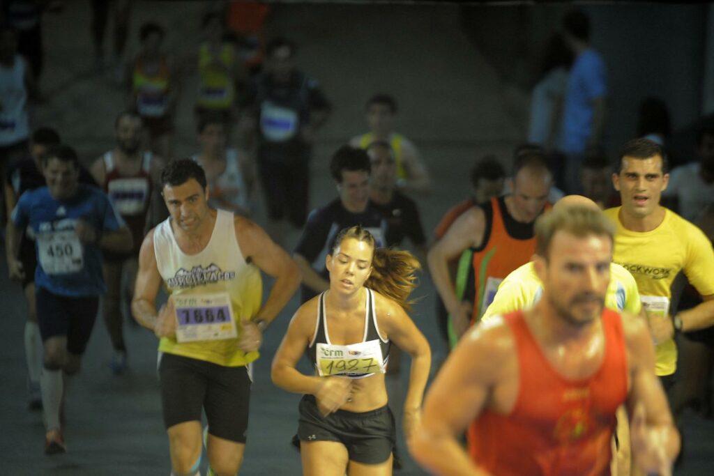 Le marathon de Valence, un symbole sportif maintenu un mois après les inondations meurtrières