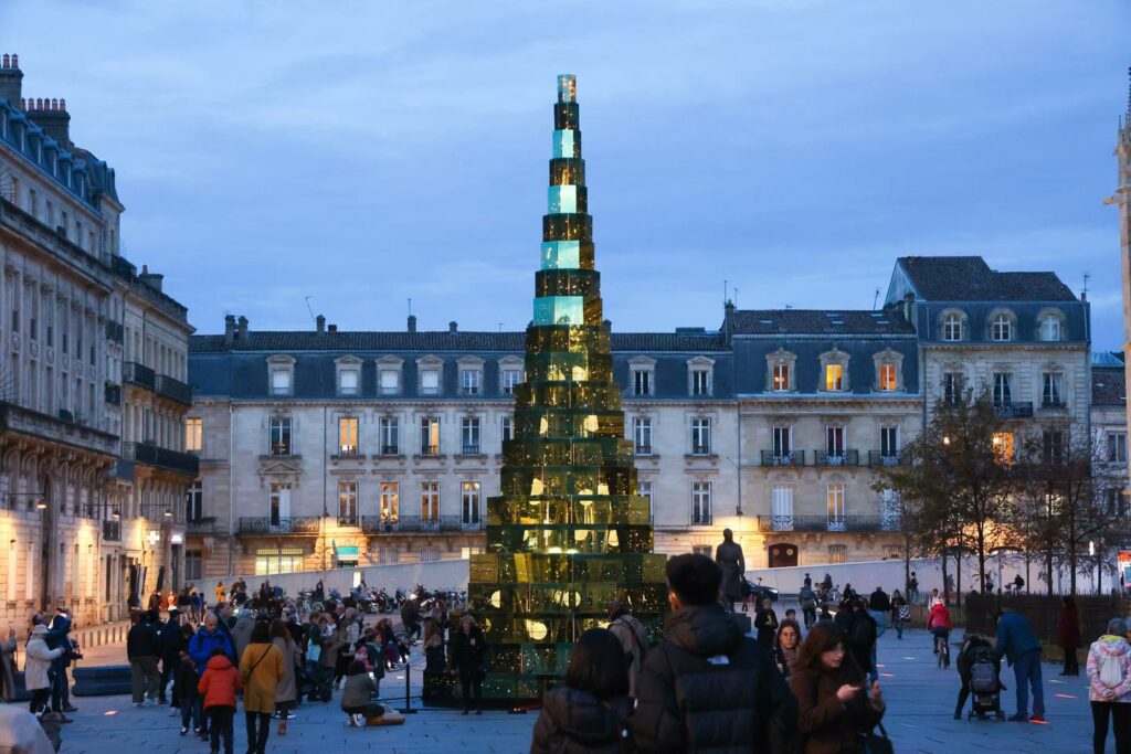 Les mairies ne savent plus à quel sapin se vouer