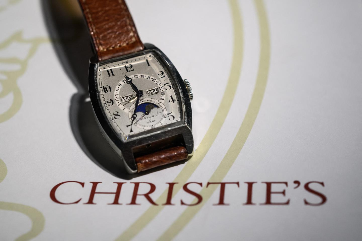 L’horlogerie suisse, qui s’est réinventée, peut-elle inspirer l’automobile allemande ?