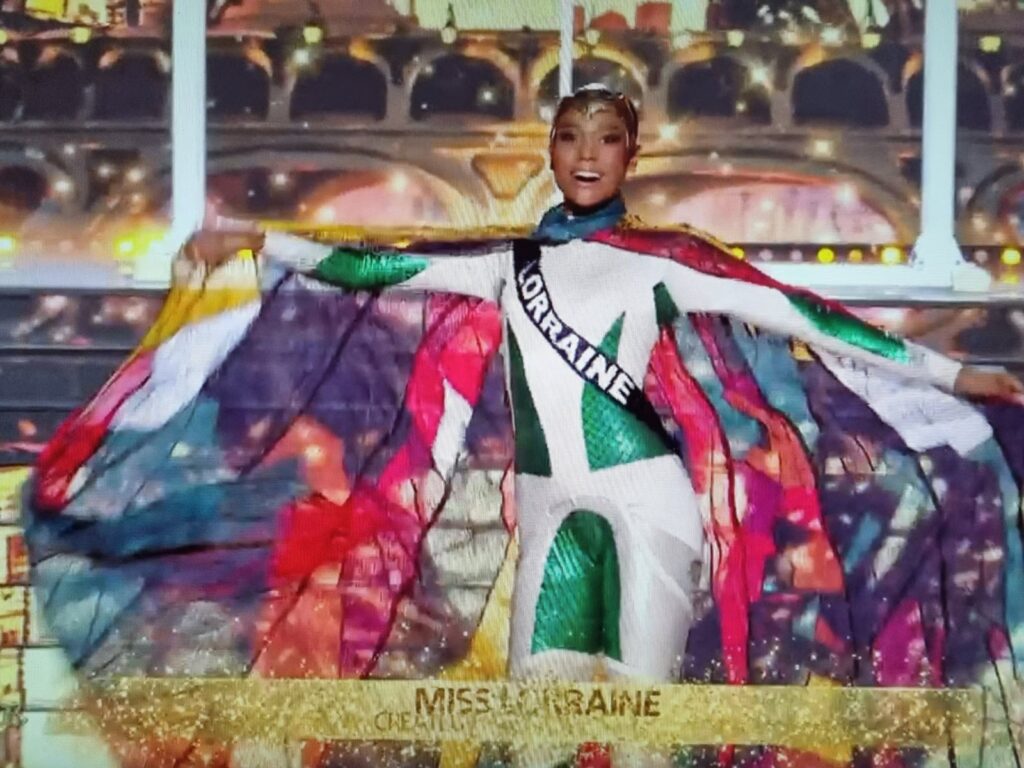 Marvel ou Power Rangers ?: La tenue de la Miss Lorraine fait à nouveau polémique