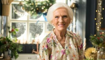 Mary Berry's fool-proof Yorkshire pudding recipe with secret to making them rise