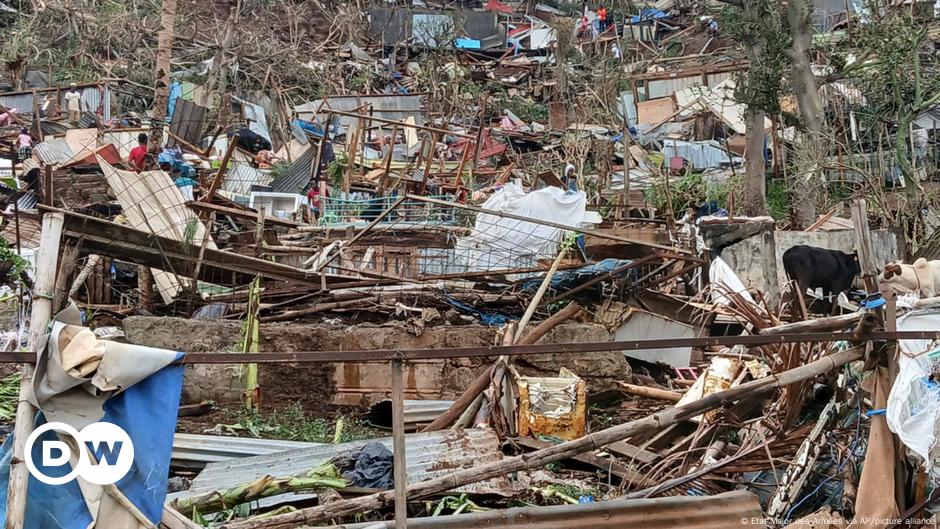 Mayotte prefect fears hundreds dead after Cyclone Chido