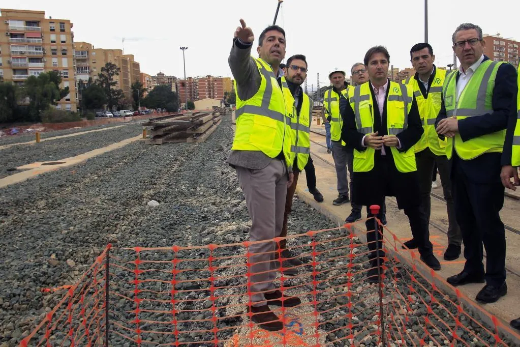 Mazón presentará la factura de la comida en El Ventorro ante el Tribunal de Cuentas y pasa al ataque: "No sé si Sánchez podrá acreditar sus tickets"