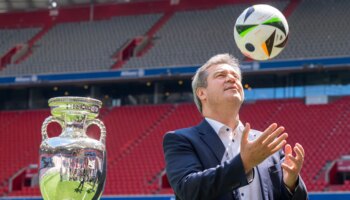 Ministerpräsident kommentiert Fußball: Tor für Söder