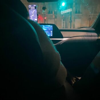 Quand le chauffeur est une femme : on a testé Uber by women au cœur de la nuit parisienne