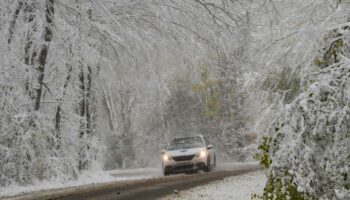 Qu’est-ce que la «neige industrielle», phénomène atypique survenu ce week-end dans l’Oise et au sud de Paris ?