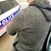 « Qu’il ressorte libre m’aurait découragé » : brûlé au mortier, un policier du Val-de-Marne raconte son calvaire