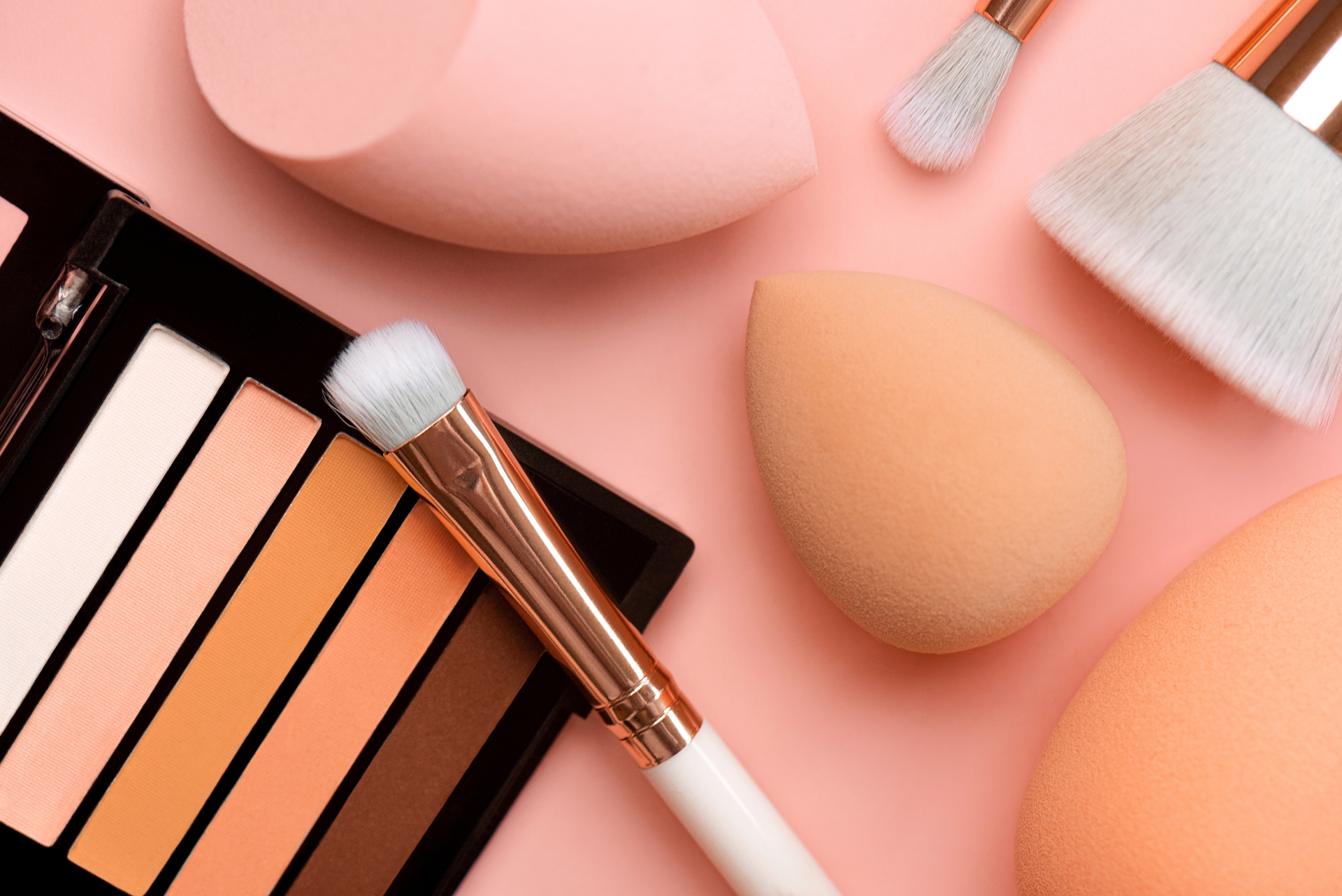 Risque pour la santé: 11 produits de maquillage interdits à la vente au Luxembourg