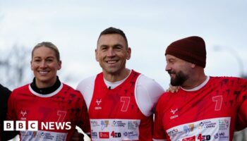 Rugby star begins 'gruelling' 230 mile run in memory of Rob Burrow