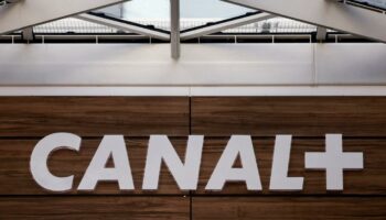 Scission de Vivendi : Canal+ chute de plus de 12% à son introduction en Bourse