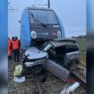 Seine-et-Marne : une rame du Transilien percute une voiturette à l’arrêt au passage à niveau de Rampillon