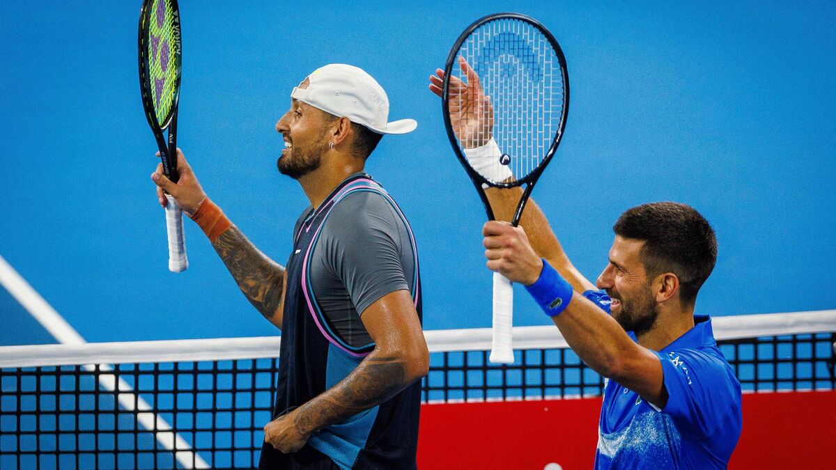 Tennis : les images de Kyrgios qui fait le show en double à Brisbane associé à Djokovic