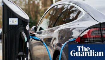 UK electric vehicle charger rollout risks regional divide, report warns