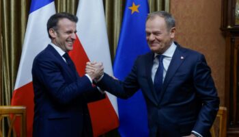 Ukraine: Macron et Tusk mettent en garde contre des "concessions" aux dépens de Kiev