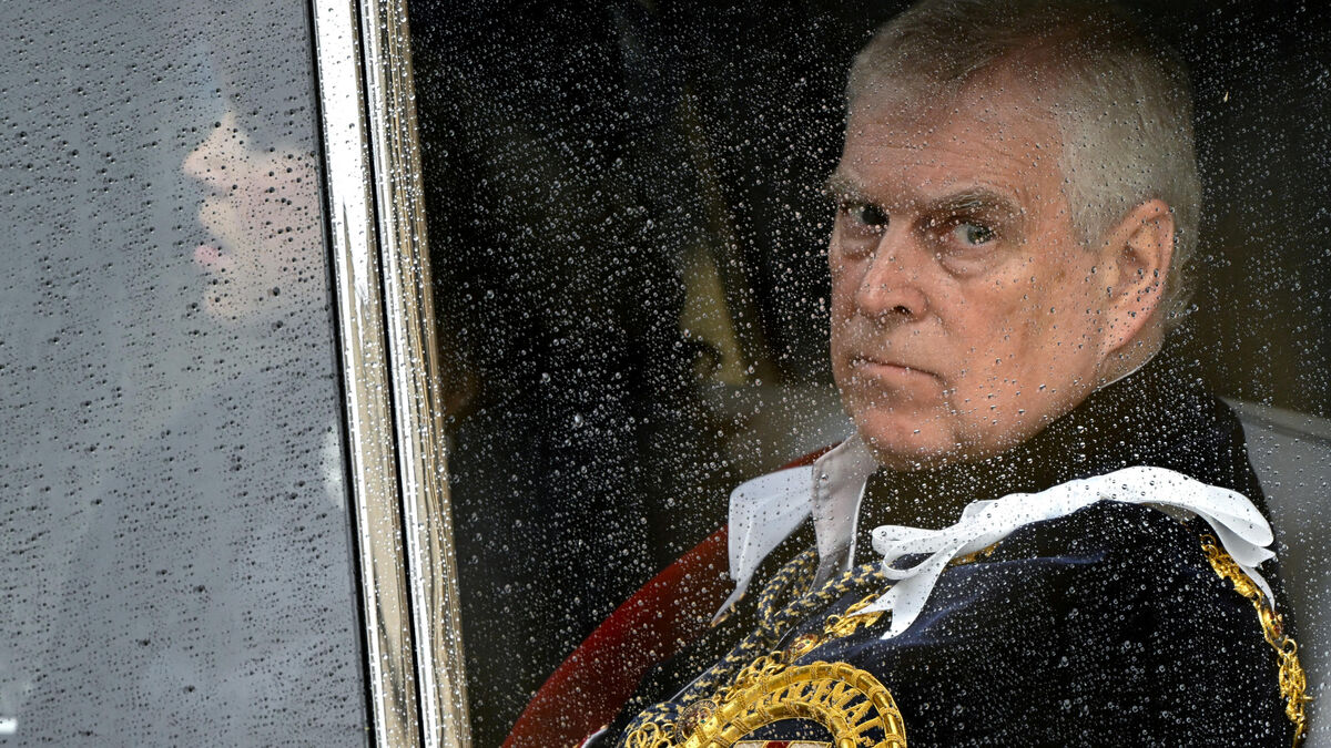 Un scandale d’espionnage provoque l’absence du prince Andrew pour les célébrations de la famille royale pour Noël