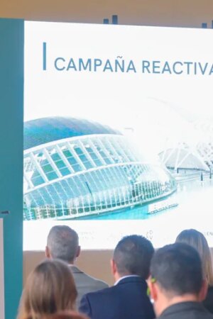 Valencia lanza la mayor campaña de su historia para reactivar el turismo tras la DANA