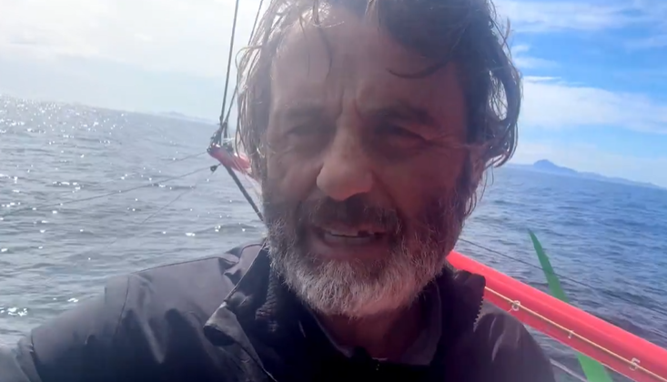 Vendée Globe: tenant du titre, Yannick Bestaven abandonne