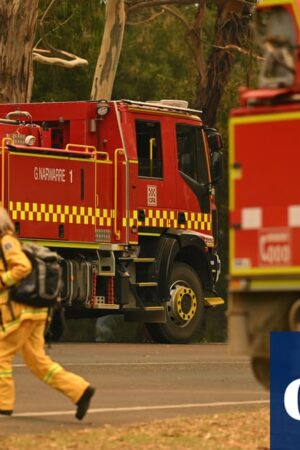 Victoria prepares for worst fire conditions since black summer as Grampians bushfire rages