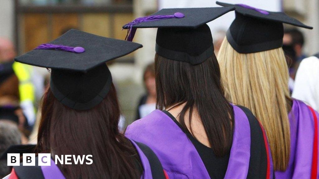 Welsh tuition fees to rise by nearly £300 a year