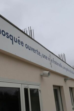 Yvelines : à Mantes-la-Ville, la mosquée définitivement sauvée