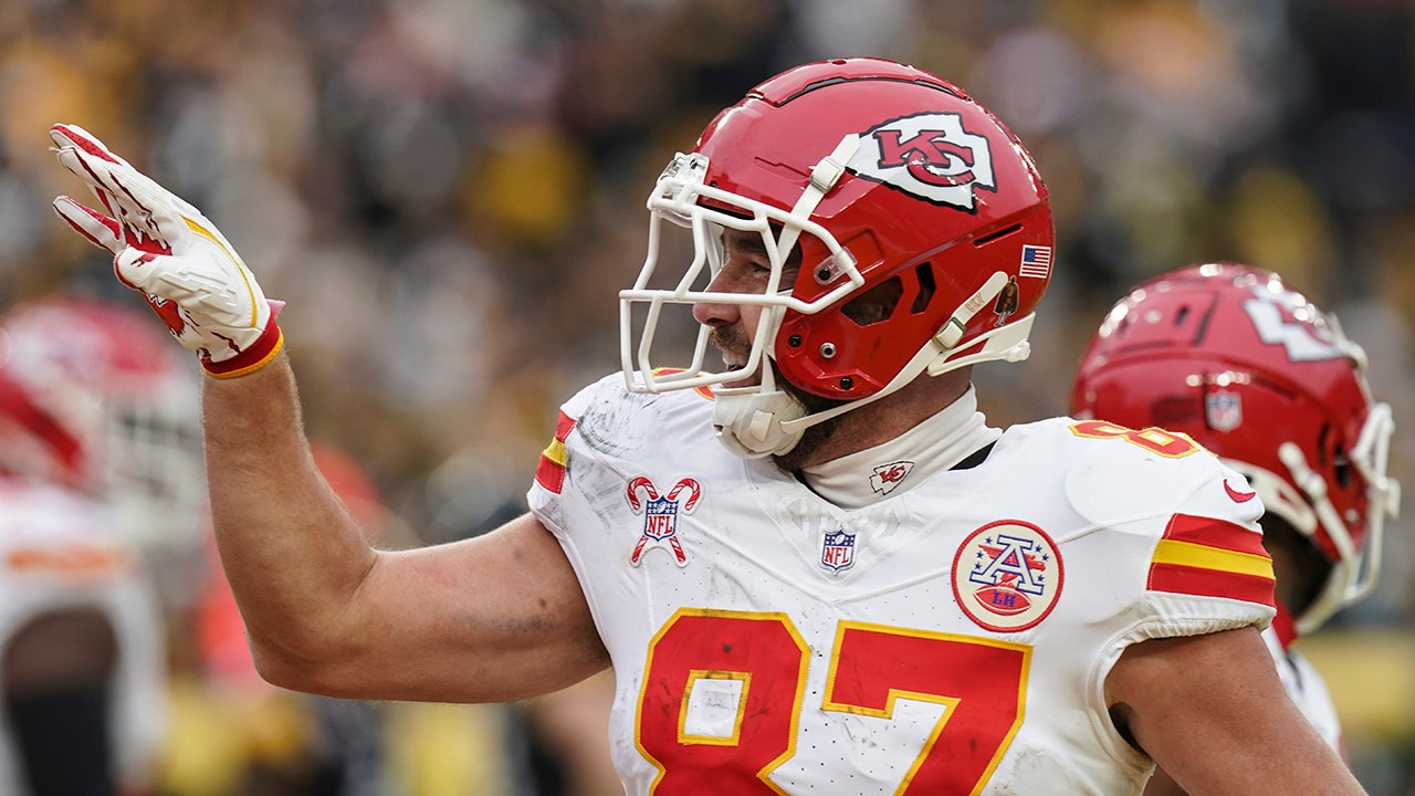 Travis Kelce receives most fan votes for 2025 Pro Bowl