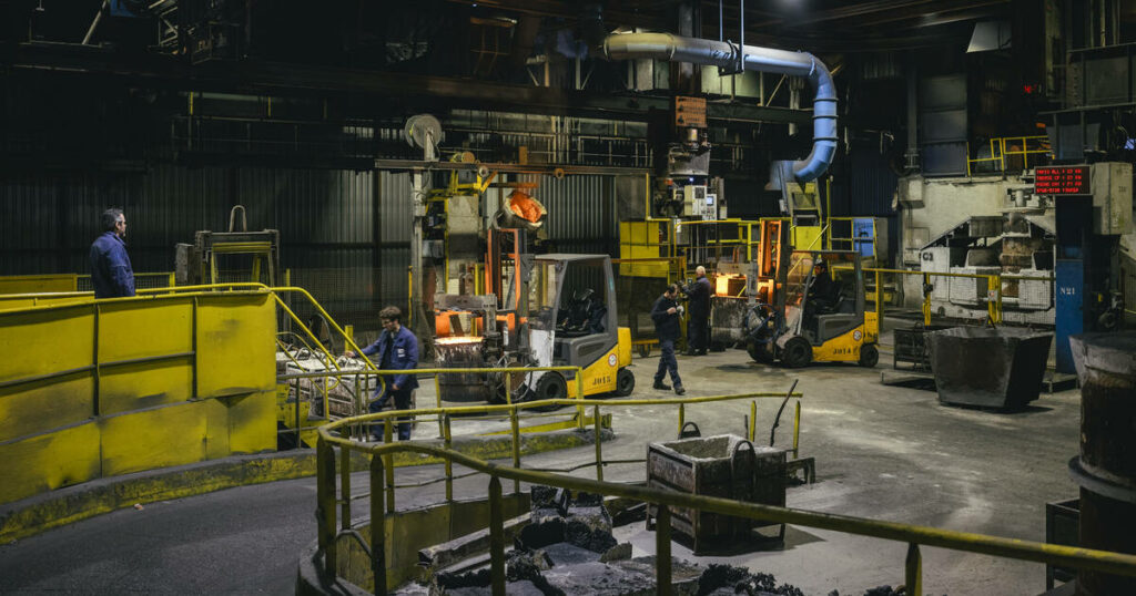 Fonderie de Bretagne : syndicats et élus appellent Emmanuel Macron à intervenir auprès de Renault