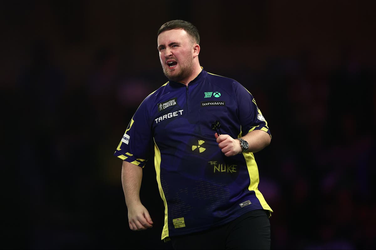 World Darts Championship LIVE: Latest updates as Littler faces Bunting for place in final after Van Gerwen win