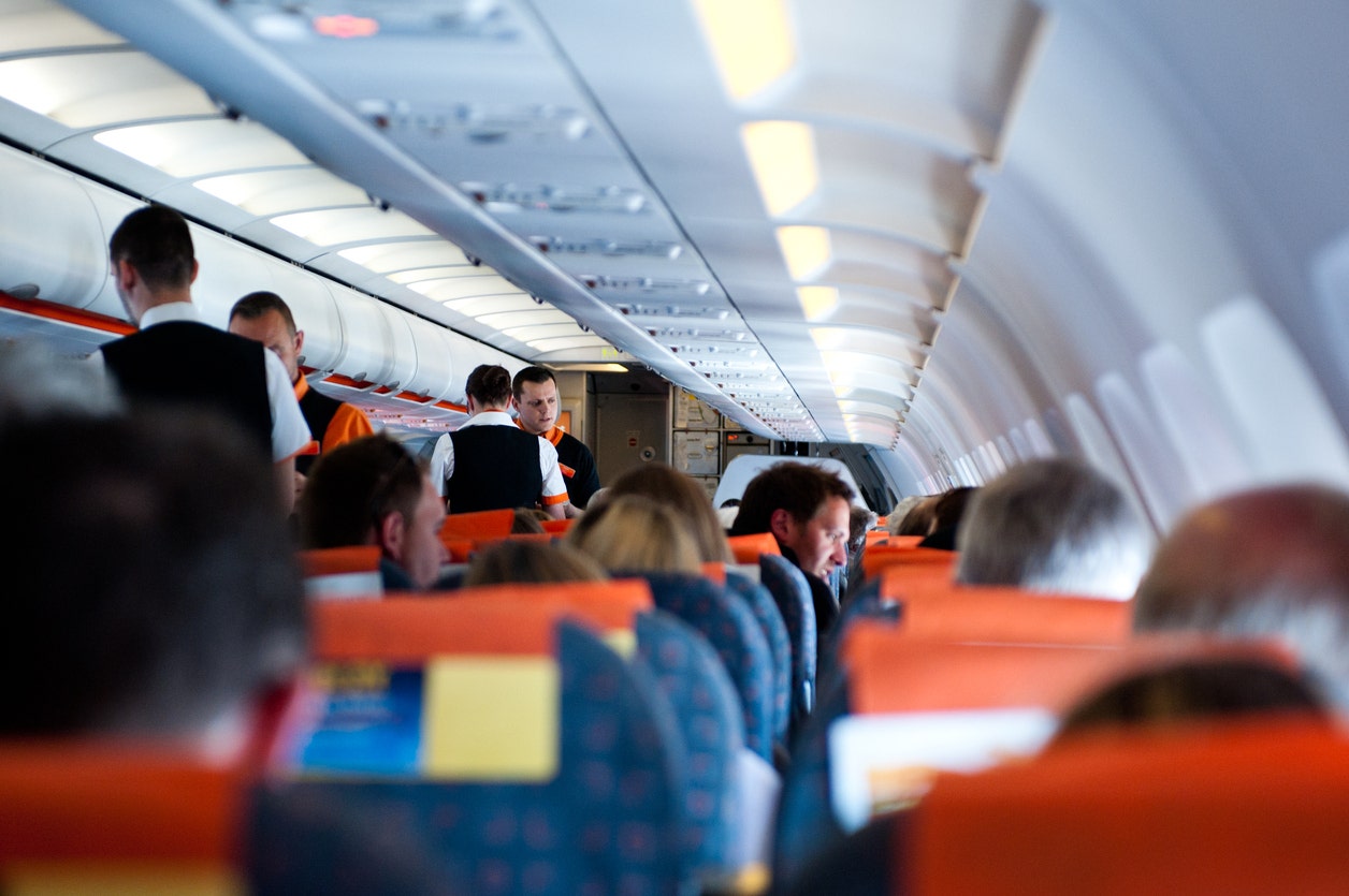 Flight passengers sound off over viral middle-seat booking hack and more air travel debates