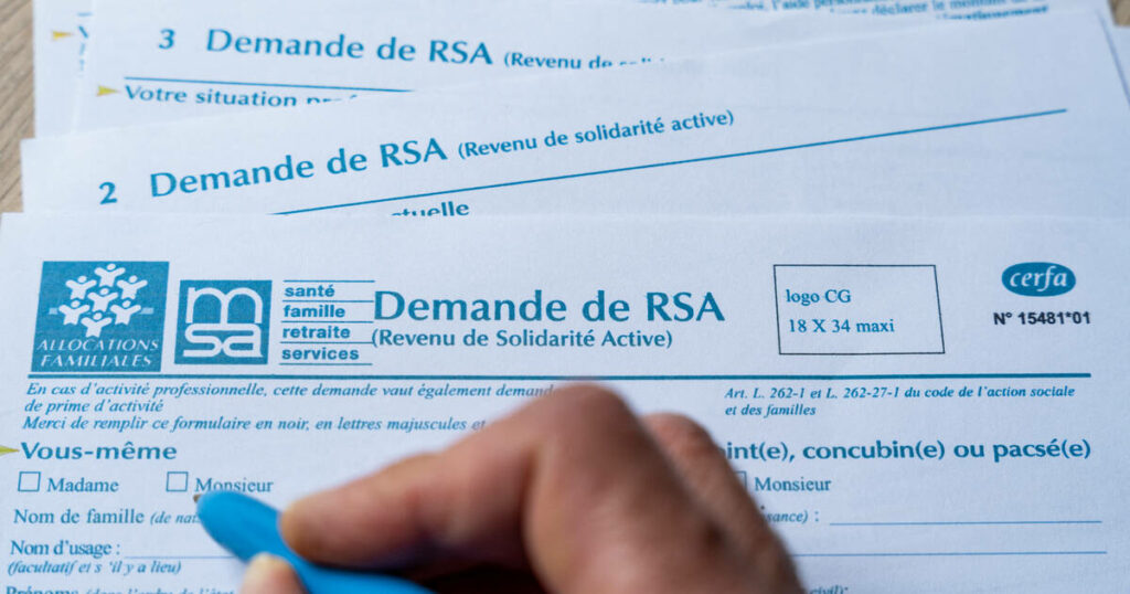 Le maintien du RSA est-il désormais conditionné à quinze heures hebdomadaires de «travail forcé» en collectivité ou en entreprise ?