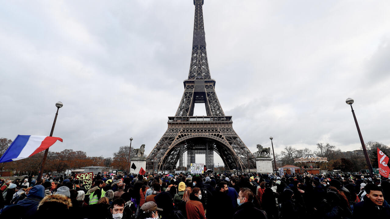 Affaire Cédric Chouviat : trois policiers bientôt jugés à Paris pour homicide involontaire