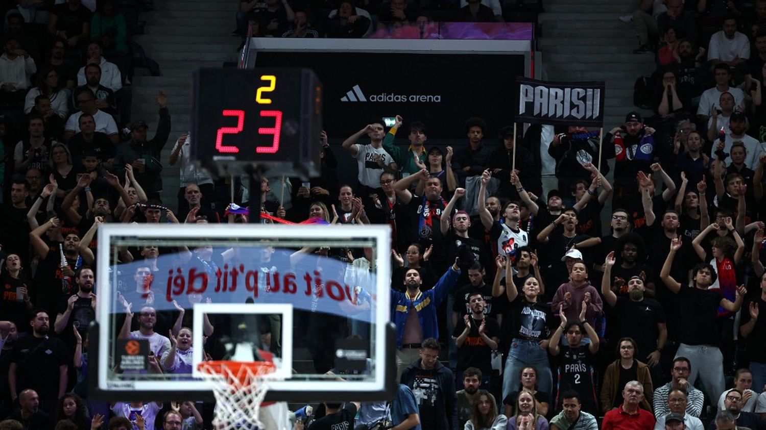 Basket : le groupe des supporters du Paris Basket annonce boycotter le match d'Euroligue face au Maccabi Tel-Aviv