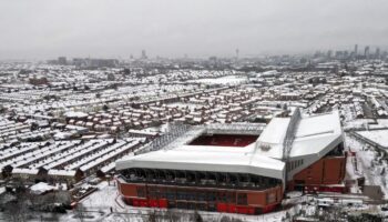 Liverpool vs Manchester United LIVE: Latest updates with Premier League game set to go ahead despite snow