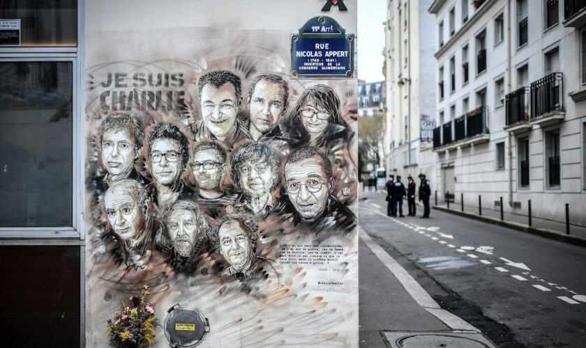 Le procès des attentats de Charlie Hebdo s'ouvre mercredi 2 septembre à Paris. (Photo by STEPHANE DE SAKUTIN / AFP)