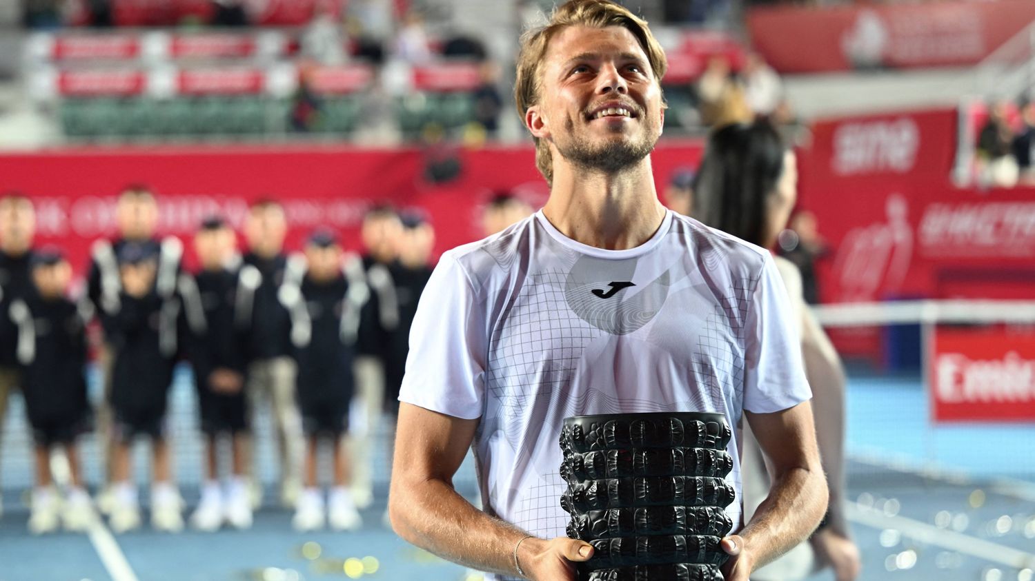 Tennis : Alexandre Müller remporte son premier titre ATP en carrière à Hong Kong