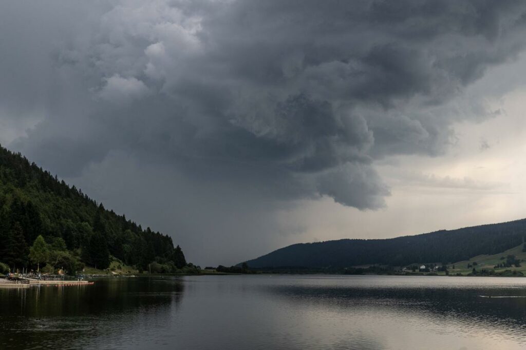 Tempête Floriane : 21 départements placés en vigilance orange vent