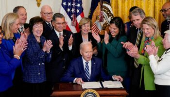 „Schrecklich“ – Biden kritisiert Trumps Pläne zur Abschaffung des Geburtsrechts