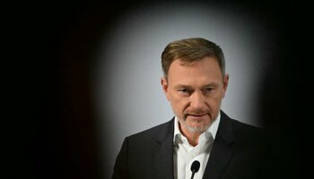 FDP: Jetzt live: Christian Lindners Grundsatzrede beim Dreikönigstreffen