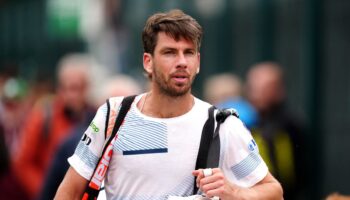 Cam Norrie knocked out of ASB Classic in Auckland, hits spectator with racquet