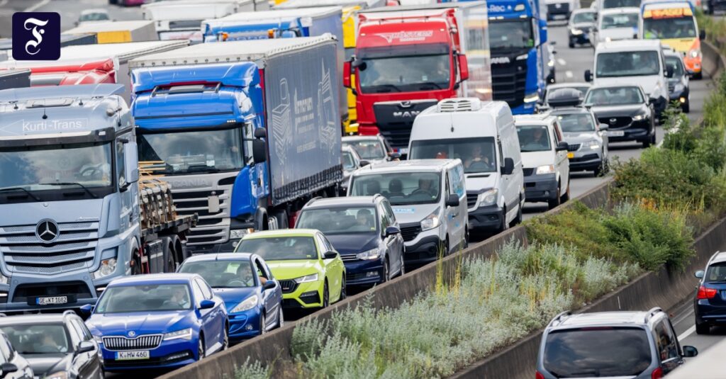 Auswertung für Deutschland: Pendler stehen im Schnitt 43 Stunden im Stau