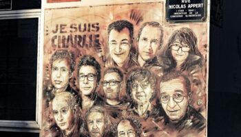 « Charlie Hebdo » : des premiers coups de feu à la marche du 11 janvier 2015, récit des cinq jours qui ont secoué la France