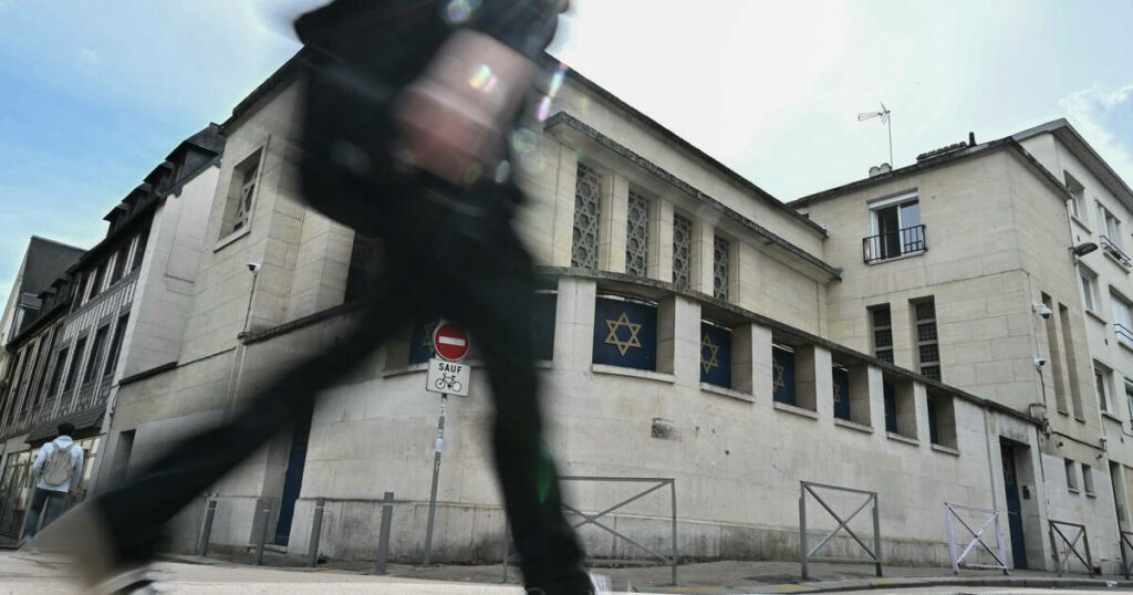 A Rouen, plusieurs tags antisémites découverts sur la synagogue, déjà incendiée en mai