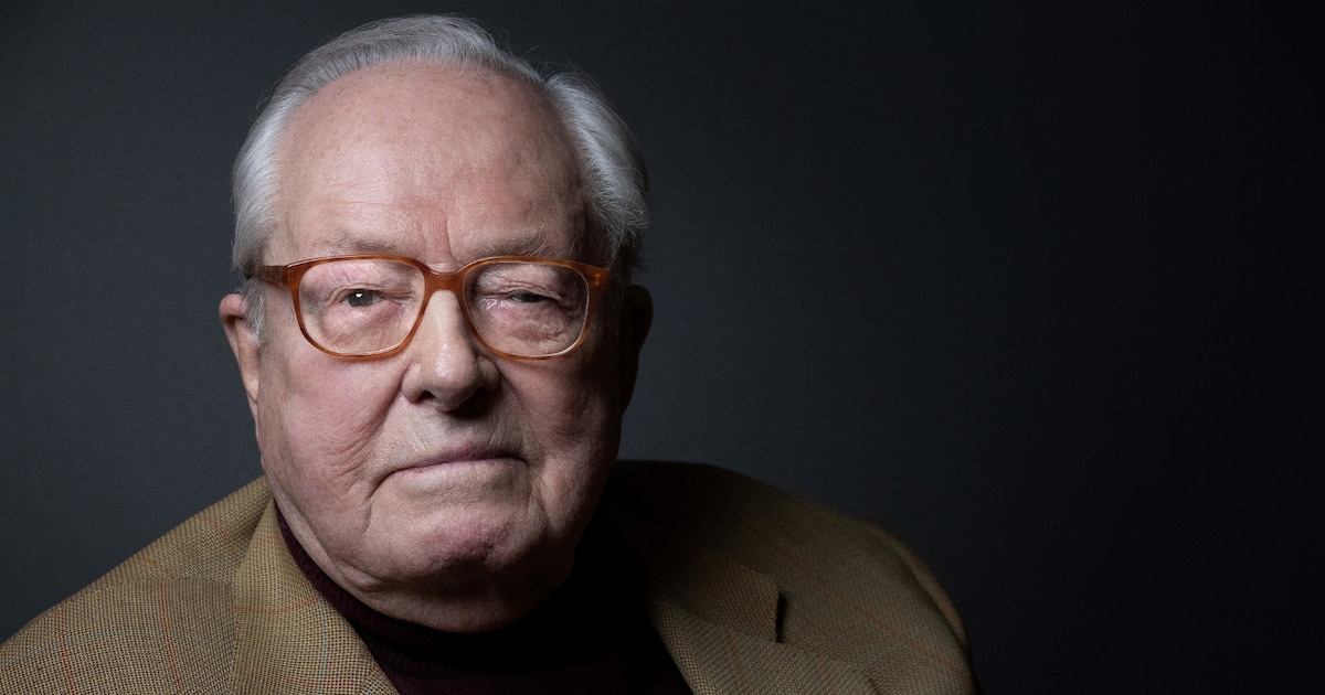 Portrait de Jean-Marie Le Pen le 2 février 2022 à Rueil-Malmaison (Hauts-de-Seine)