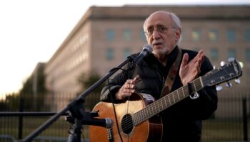 Peter Yarrow from Peter, Paul and Mary folk music trio dies aged 86