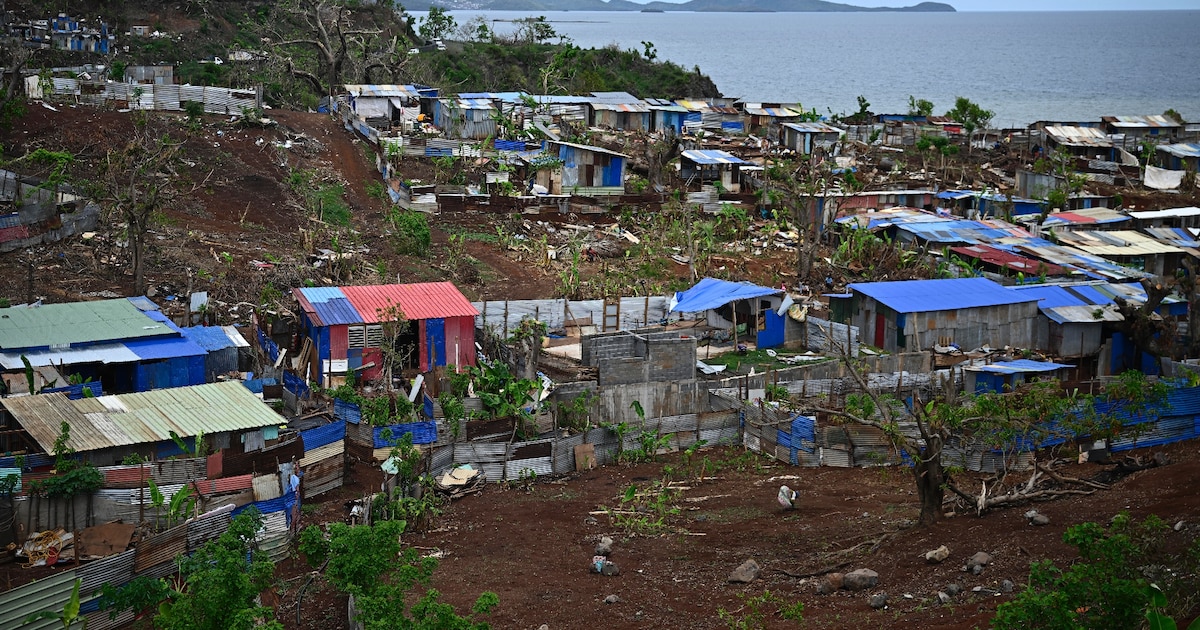 Les dégâts du cyclone Chido dans un bidonville à Kangani, à Mayotte, le 4 janvier 2025