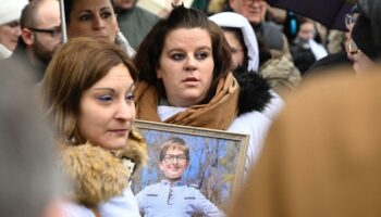 Harcèlement scolaire : deux ans après la mort de Lucas, sa mère publie un livre pour lui rendre hommage