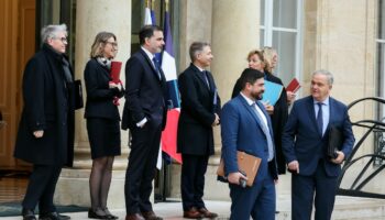 Les ministres sortants du gouvernement Barnier à l'issue du Conseil des ministres à l'Elysée, le 11 décembre 2024 à Paris