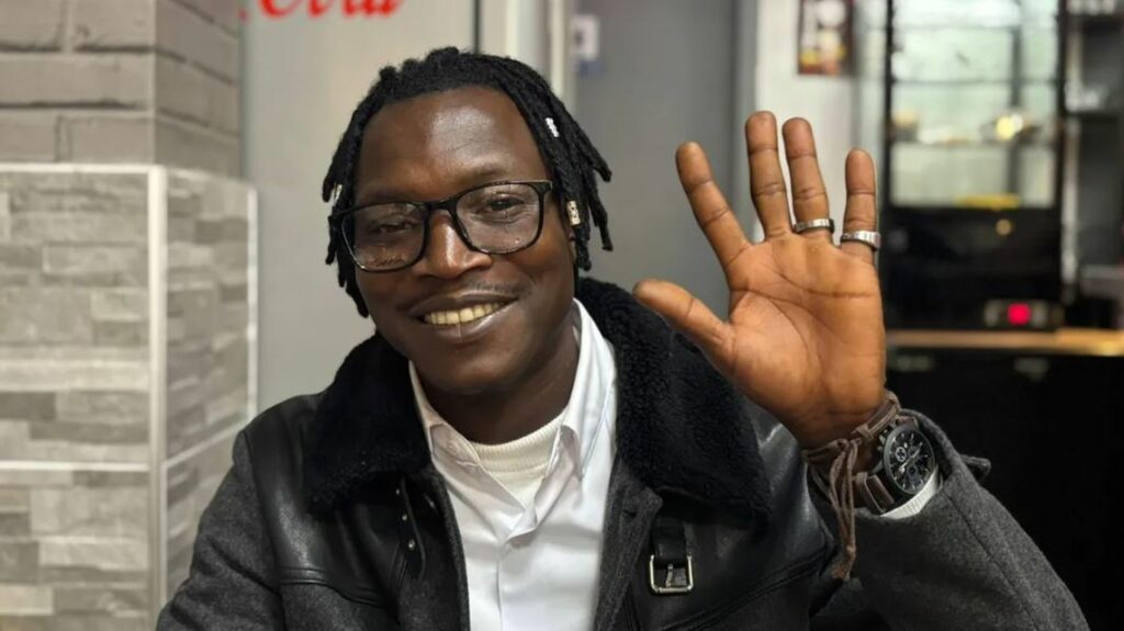 "L'histoire de Souleymane" : "Cela va permettre de ne plus avoir peur", déclare l'acteur Abou Sangaré après l'obtention de son titre de séjour